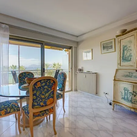 Croisette, Amazing Views, 1-bed דירה *