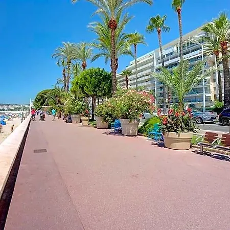 Croisette, Amazing Views, 1-bed Appartement *