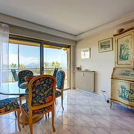 Appartement Croisette, Amazing Views, 1-bed