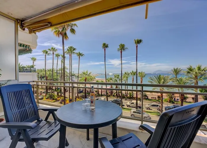 Croisette, Amazing Views, 1-bed * كان